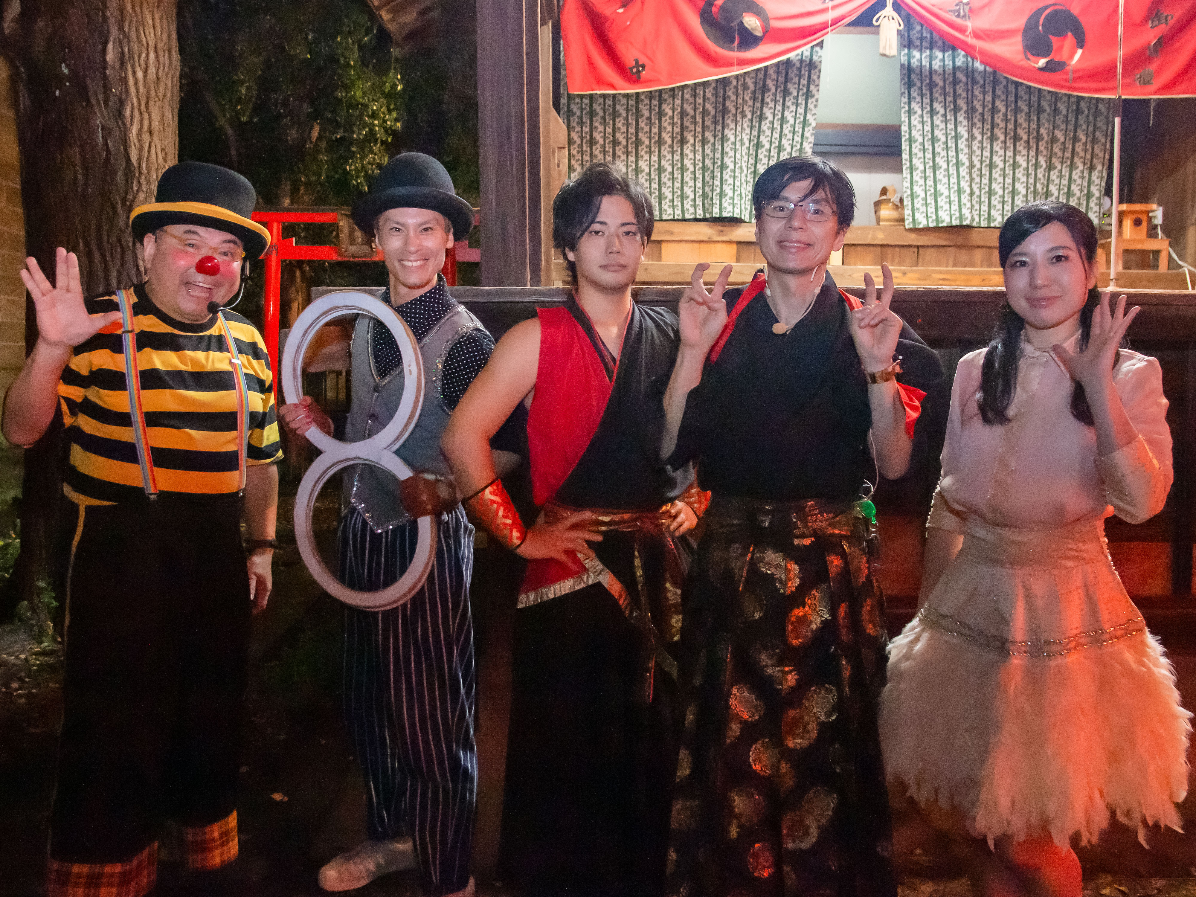 TinrRoomメンバー記念撮影